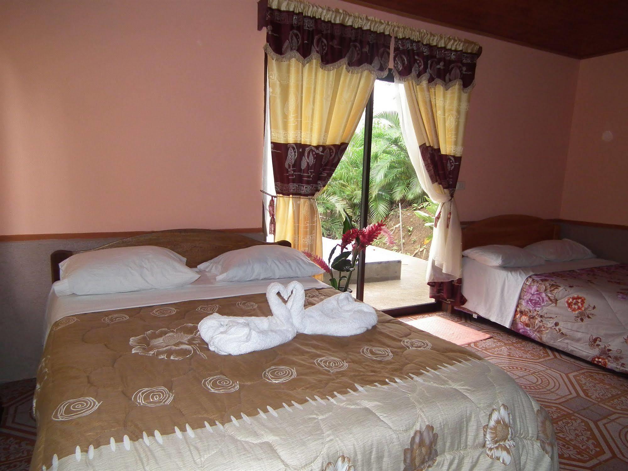 Hotel Valle Azul San Gerardo Dış mekan fotoğraf